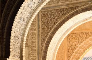 Alhambra: Private Führung mit Tickets für die Nasridenpaläste