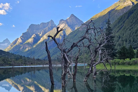 Chengdu: Self-Explore Mt. Siguniang Day Trip by Coach
