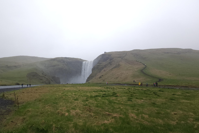 Private Tagestour an der Südküste mit GletscherwanderungPrivate Tagestour an die Südküste mit Gletscherwanderung