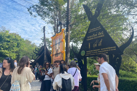 Chiang Rai: 2 Temples (White and Blue) + Black House Museum Meeting Point: Wat Phra Singh (Hotels Outside Pickup Area)