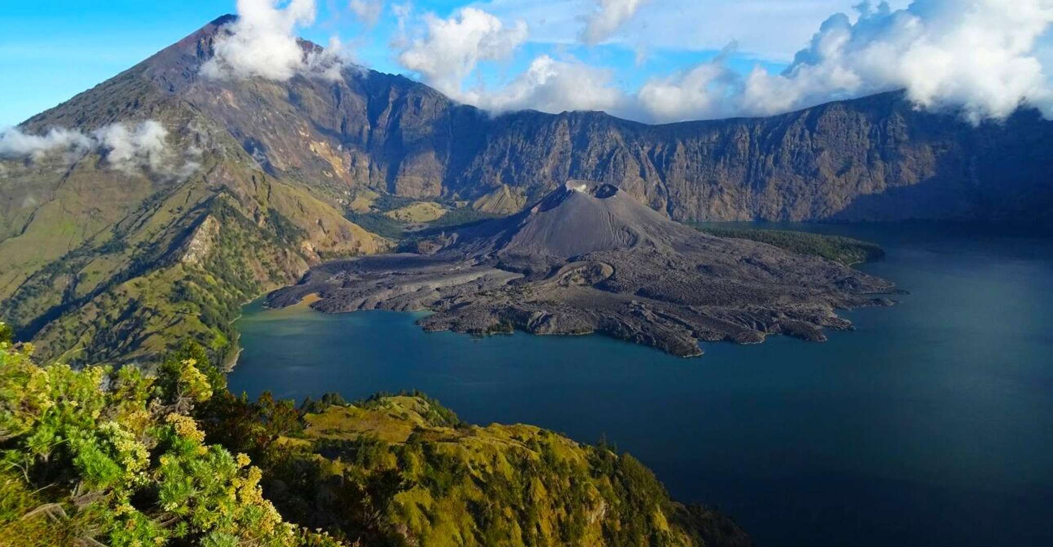 2D/1N Randonnée au sommet de Rinjani pour expert - Hizvo