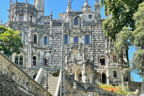 From Lisbon: Private Sintra, Peña palace & Regaleira Tour. Exclusive Private Tour Experience
