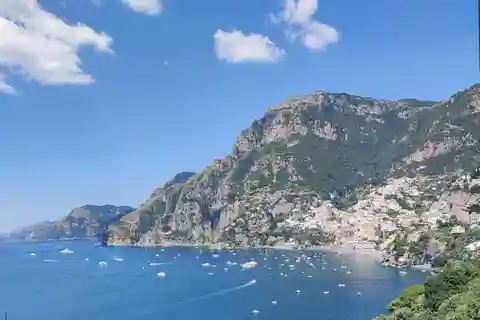 Positano: Exklusiver Transferservice von Neapel