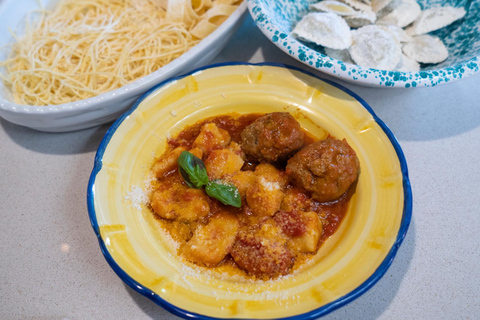 Sorrento&#039;s Tasty Garden: Kochkurs mit FleischmenüVegetarisches Menü