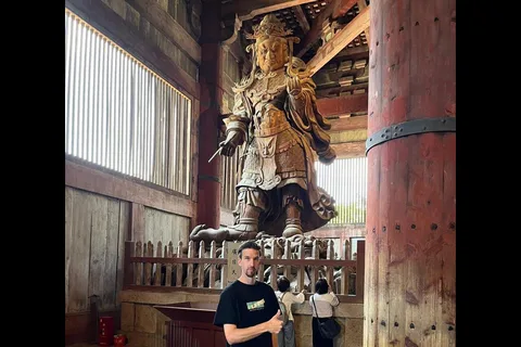TOKYO Private visit guide Speaking French