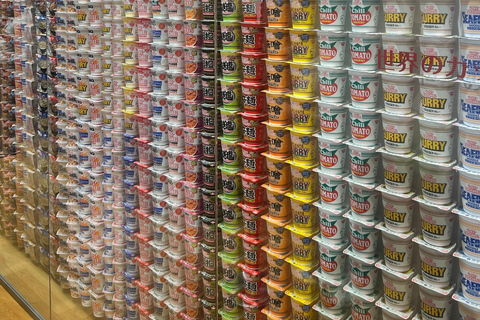 Osaka: Katsuoji Temple & Cup Noodles Museum Experience