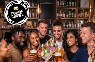 Granada: Kneipen & Clubs Crawl mit Drinks & Club Entry Ticket