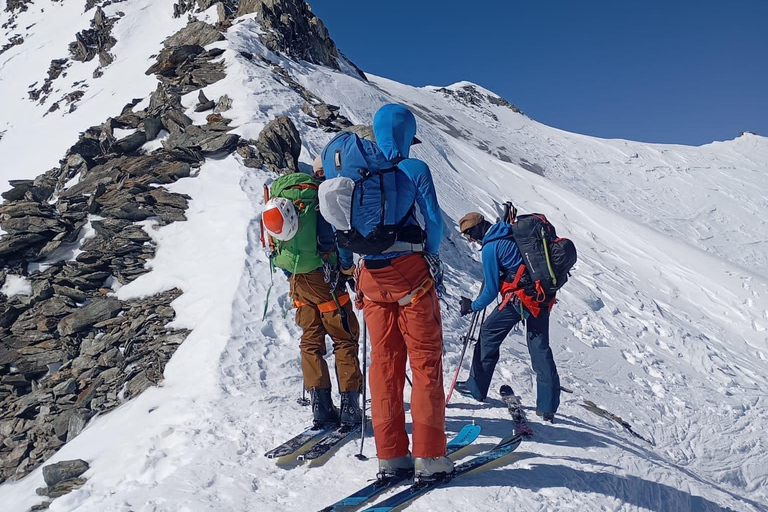 Andorra: Full-Day Freeride Skiing or Snowboarding Tour