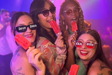 Rio de Janeiro: Sunset Boat Party with DJ and Drinks