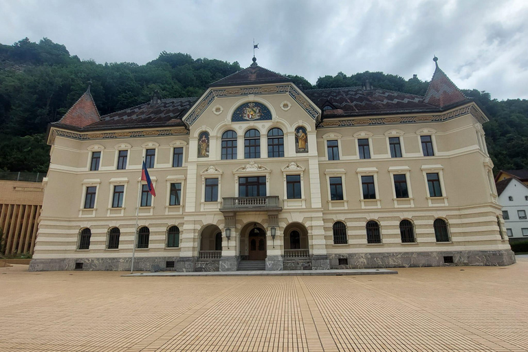 Vaduz a piedi: visita guidata alla capitale alpina del Liechtenstein