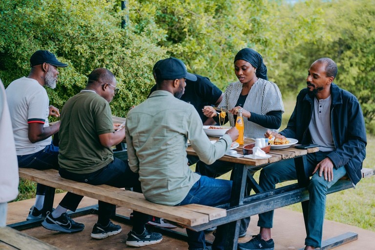 Kigali: Akagera National Park Safari with Boat Cruise