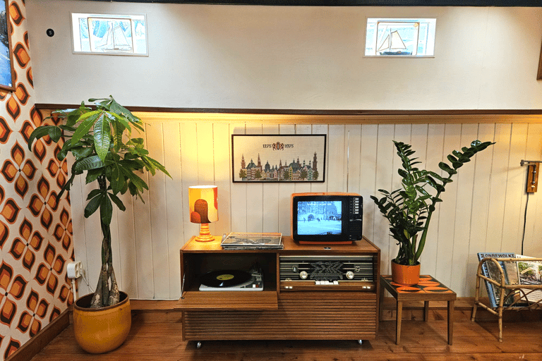Amsterdam Houseboat Museum Tour with Entry Ticket