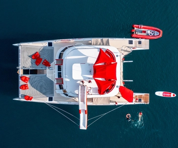 Pattaya: Full-Day 2 Islands Yacht Trip with Lunch and Sunset