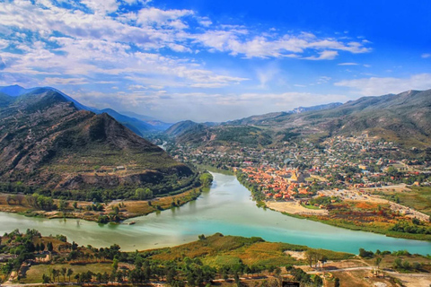 Tbilisi: Mtskheta, Jvari, Gori & Uplistsikhe Guided Tour ✨ Tbilisi: Mtskheta, Jvari, Gori & Uplistsikhe Guided Tour ✨