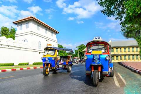 Bangkok: Tour guidato in un tipico Tuk-Tuk tailandese