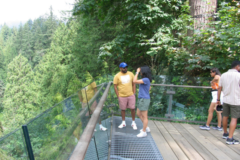 Capilano Suspension Bridge/Privat tur med bil/Prisgaranti