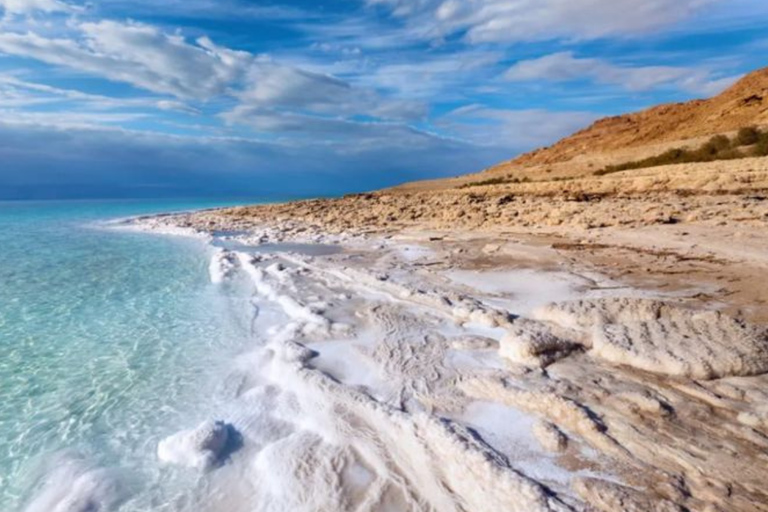 Discover Jordan from north to south on a 5-day private tour