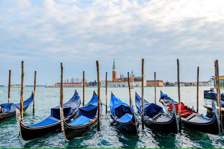 Venice: Peggy Guggenheim Collection and Art Mile Guided Tour