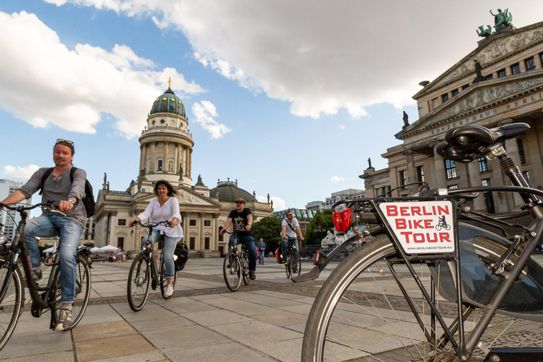 Berlín: tour privado en bicicleta por el centro de la ciudad