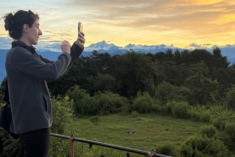 Katmandu: wschód słońca w Nagarkot i wycieczka do Dhulikhel z przewodnikiemKatmandu: Wschód słońca w Nagarkot i wycieczka do Dhulikhel z przewodnikiem