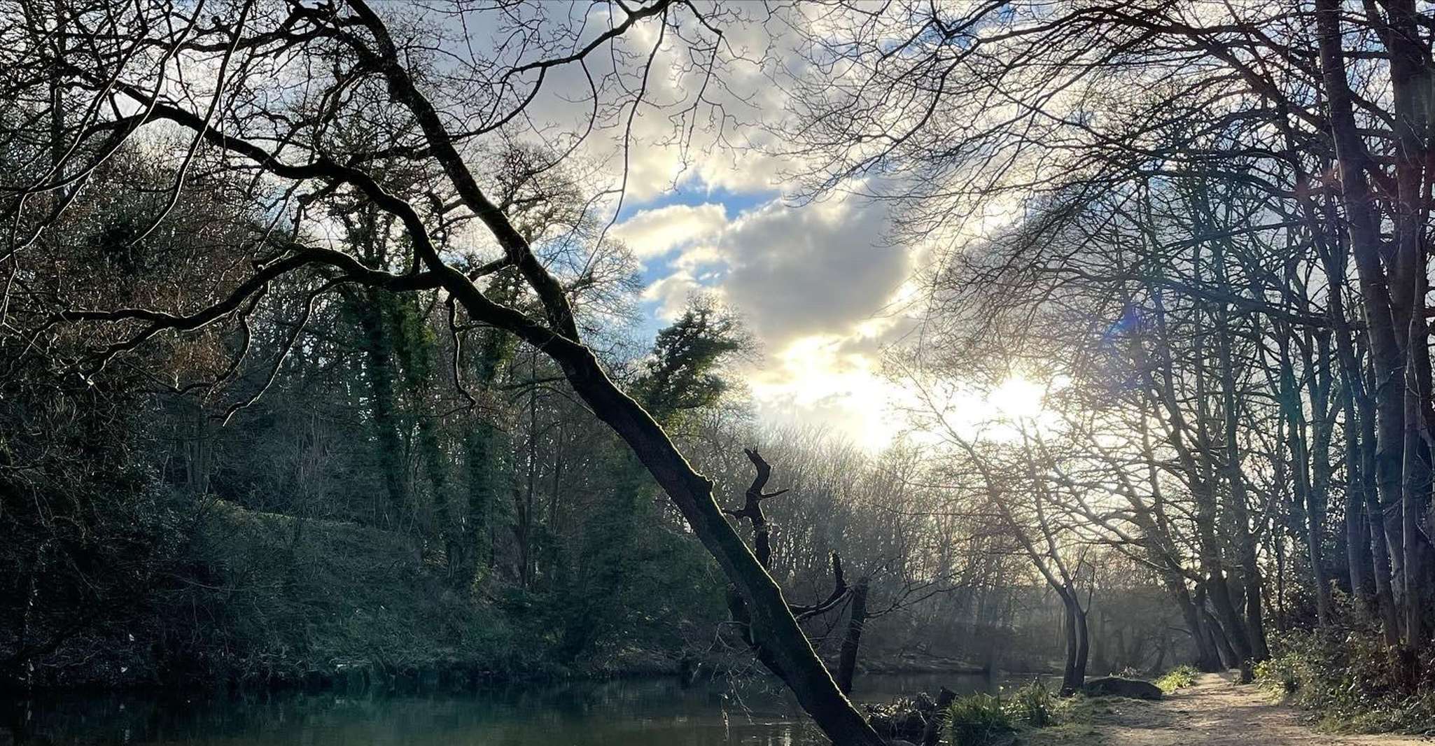 Saltaire, пешеходная экскурсия с гидом на полдня - Housity