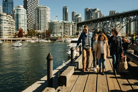 Stanley Park, Capilano Suspension Bridge Vancouver Full Day