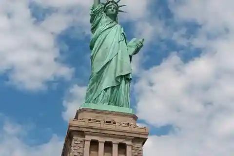 Tur til Frihedsgudinden og Ellis Island