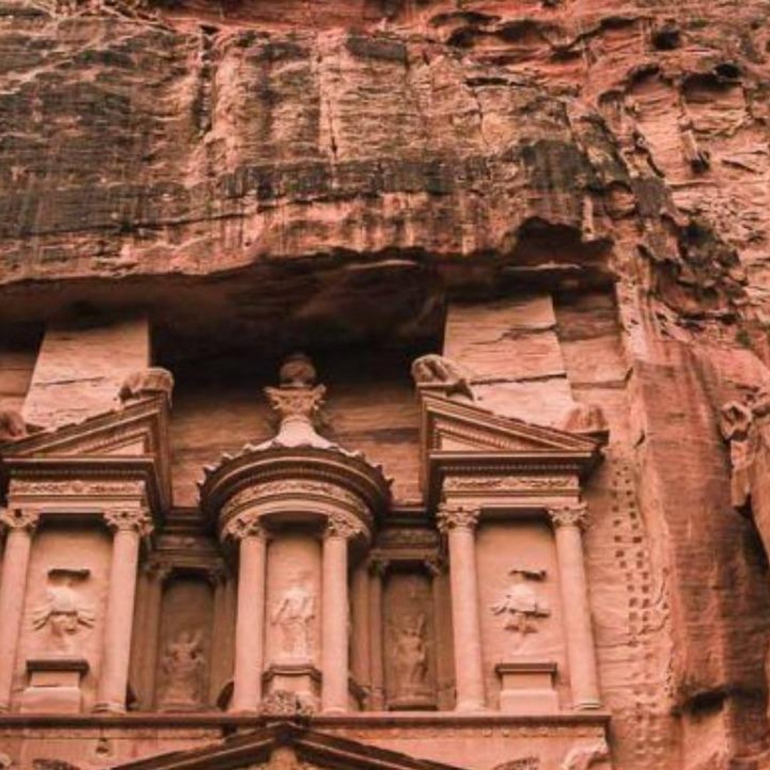 De Amã: Viagem de dia a Petra e ao Mar Morto GetYourGuide