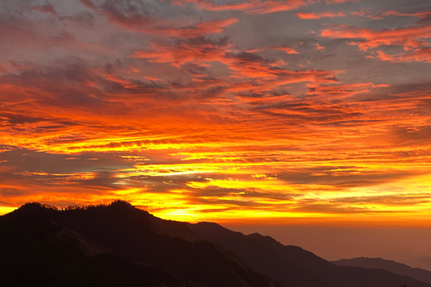 Katmandou : 3 jours de randonnée guidée à Ghorepani Poon HillAu départ de Katmandou : randonnée de 3 jours à Poon Hill au lever du soleil