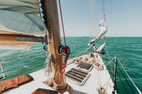 Sandbar, Snorkel, and Sunset Sail with Drinks in Key West