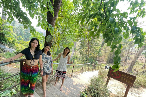 Chiang Mai: Tour Sticky Waterfall, Wat Ban Den & Dan Tewada