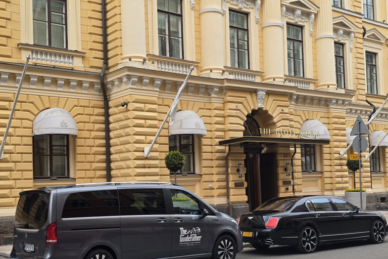 Stockholm: Grand Drottningholm and Gripsholm Castles Tour