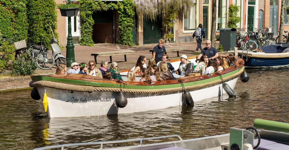 Impressie van Leiden: Grachtenrondvaart met gids