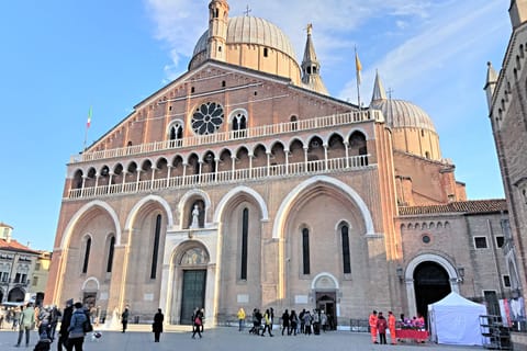 Padua: Tour zum Leben des heiligen Antonius mit Option nach Camposampiero