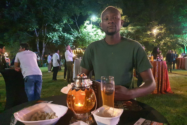 Mombasa: Nightlife Tour with Lounges, Dining, and Drinks