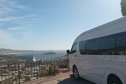 洛斯卡沃斯机场：前往托多斯桑托斯的 VIP 交通洛斯卡沃斯机场：前往托多斯桑托斯的贵宾交通