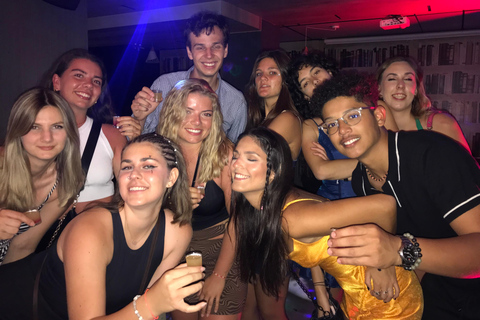 Barcelona Night Walking Tour Bars & VIP Club Pass GENERAL TICKET FIRDAY