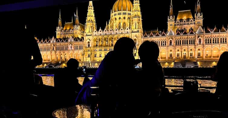 Budapest: City Highlights Sightseeing Cruise photo 11