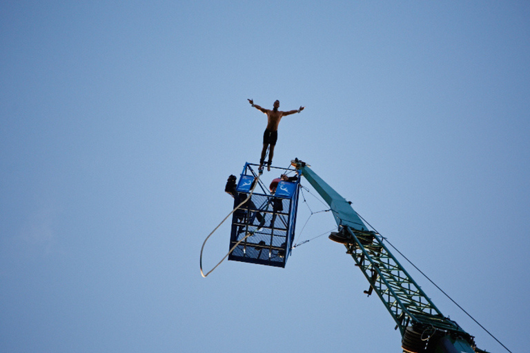 Windsor 300ft Bungee Jump: UK's Biggest Bungee Experience Windsor 300ft Bungee: UK's Biggest Bungee Experience!