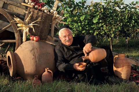 Depuis Tbilissi : Tsinandali, Sighnaghi&Wine tastigs GuidedTourDepuis Tbilissi : Tsinandali, Sighnaghi et vignobles. Visite guidée.