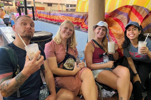 León: Local Market Food Tour with Tastings & Coffee Stop