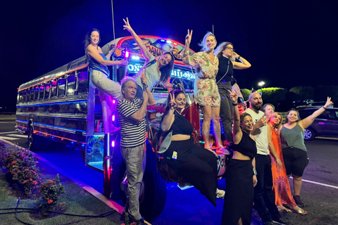 Panama City: Tour in Chiva Turística & Amador & Rooftop Bar