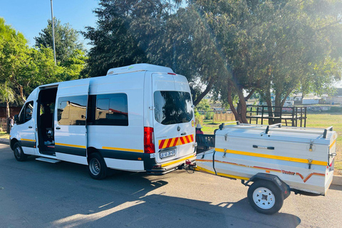 From Johannesburg: Durban Transfer with Drakensberg Stop