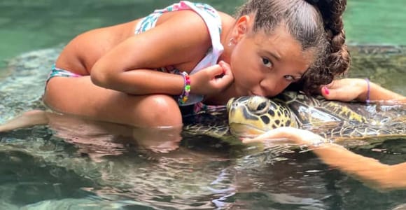 Zanzibar: Salaam Cave & Swimming with Turtles Tour