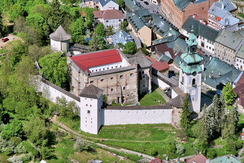 TOP da Eslováquia: Mina em Banská Štiavnica e natação em cavernas