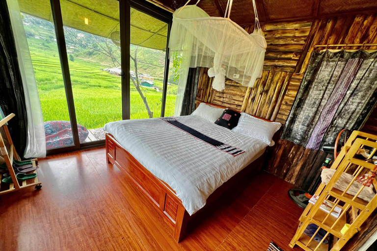 Desde Hanoi: Excursión de senderismo de 2 días a Sapa (Dormir en casa de familia)