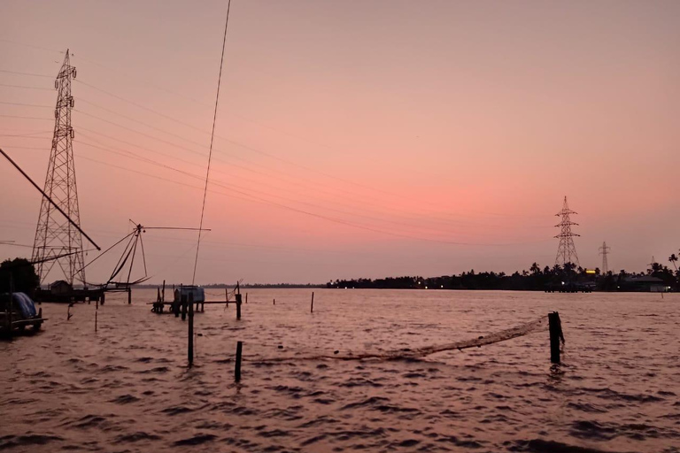 Passeio turístico de Tuk-Tuk em Fort Kochi