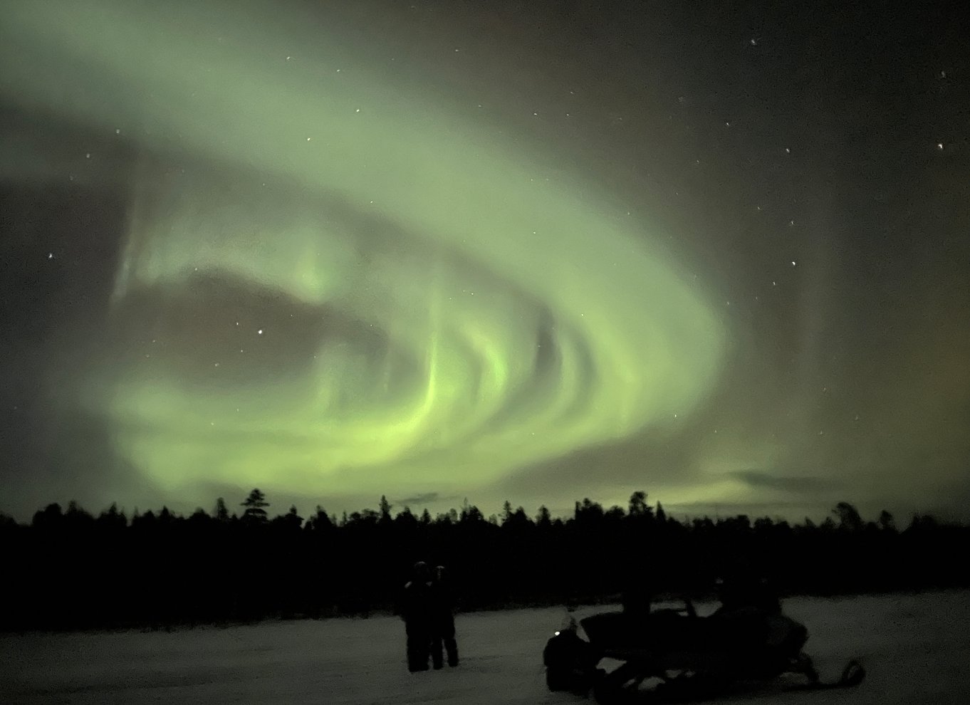 Kiruna: Guidet snescootertur og nordlysjagt