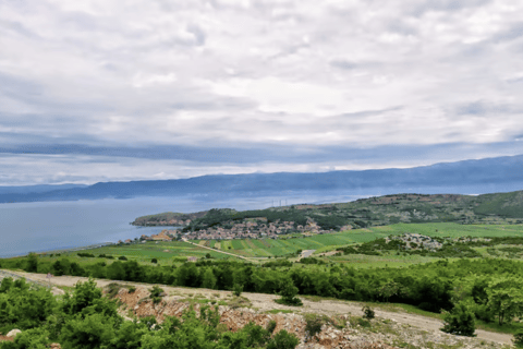 Kastoria: Private Lakes Tour to Pogradec, Ohrid & Bitola