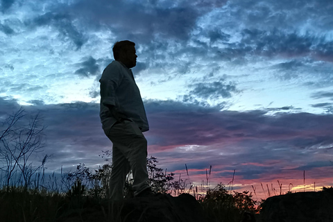 استكشاف جبل ميرابي عند شروق الشمس وكهف جومبلانغ وكهف بيندولبدون شروق الشمس: كهف جوملانغ وكهف بيندو